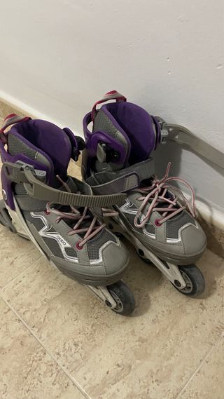 Patines en línea morado y gris