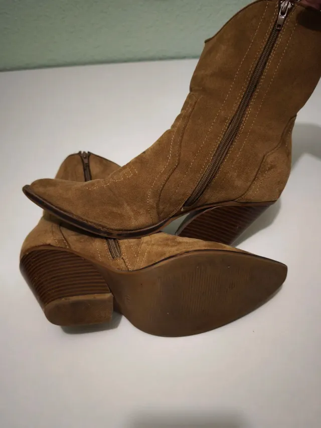 Botas camperas mujer talla 41 poco uso