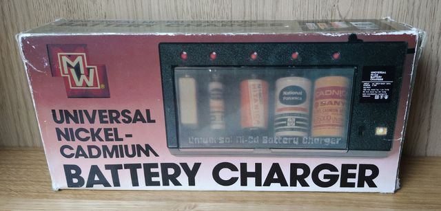Cargador Pilas Universal Ni-Cd