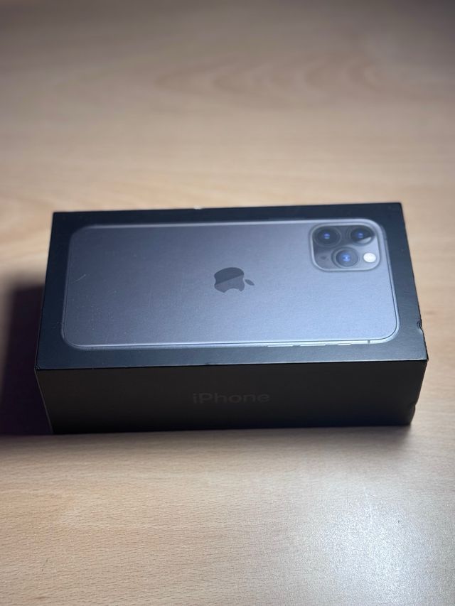 iPhone 11 Pro 64GB Cinzento Espacial