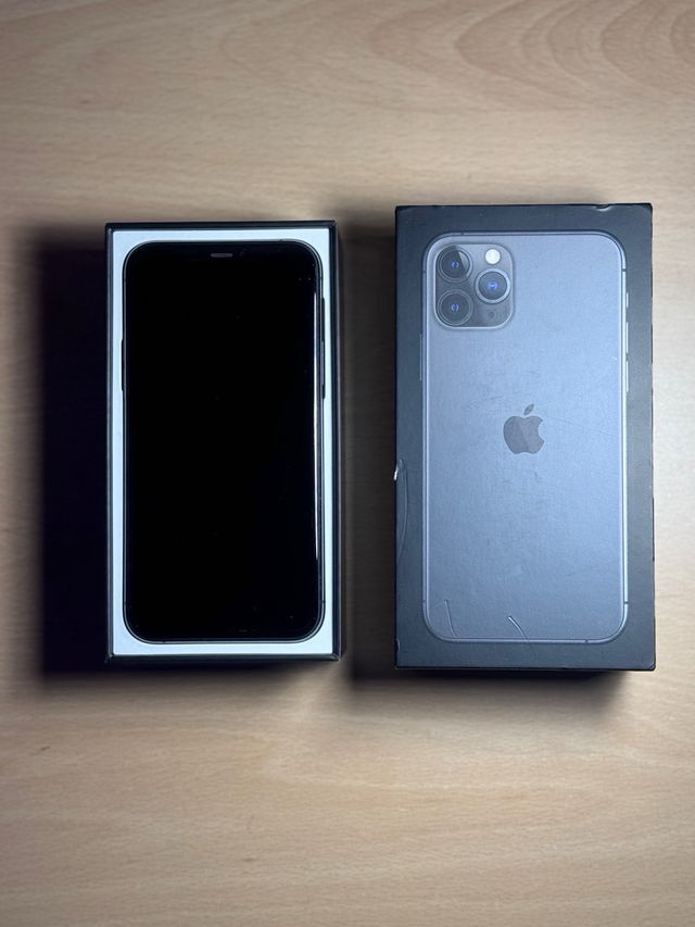 iPhone 11 Pro 64GB Cinzento Espacial