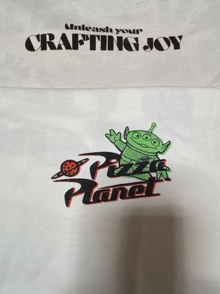 Lote camisetas Pizza Planet y Crafting Joy