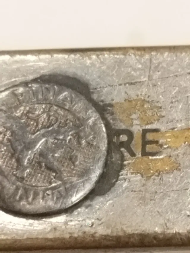 Mechero antiguo de gasolina raro