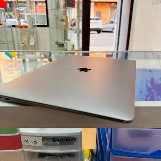 MacBook Air 512GB 8GB RAM 2020 i5
