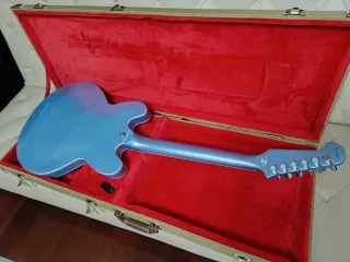 Gibson DG nr 199. Gibson de Dave Grohl