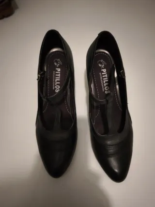 Zapatos de salón Pitillos Talla 41 Negros