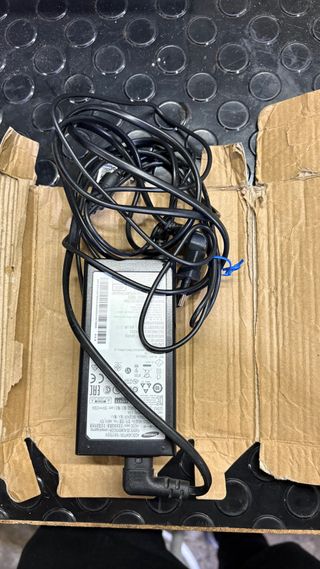 Cargador Patinete Eléctrico