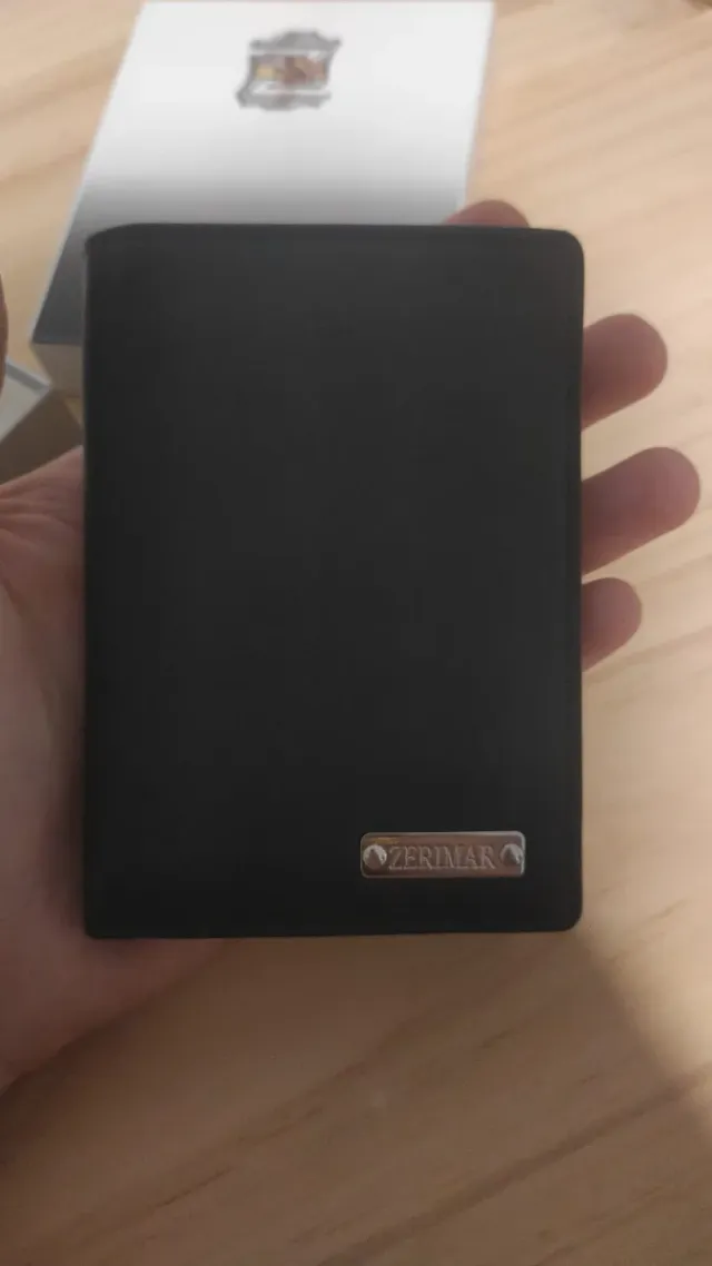 Cartera de piel Zerimar negra nueva