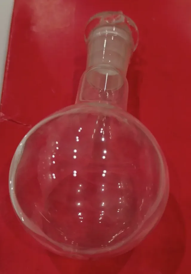 Conjunto tubos de ensaio e balão fundo redondo