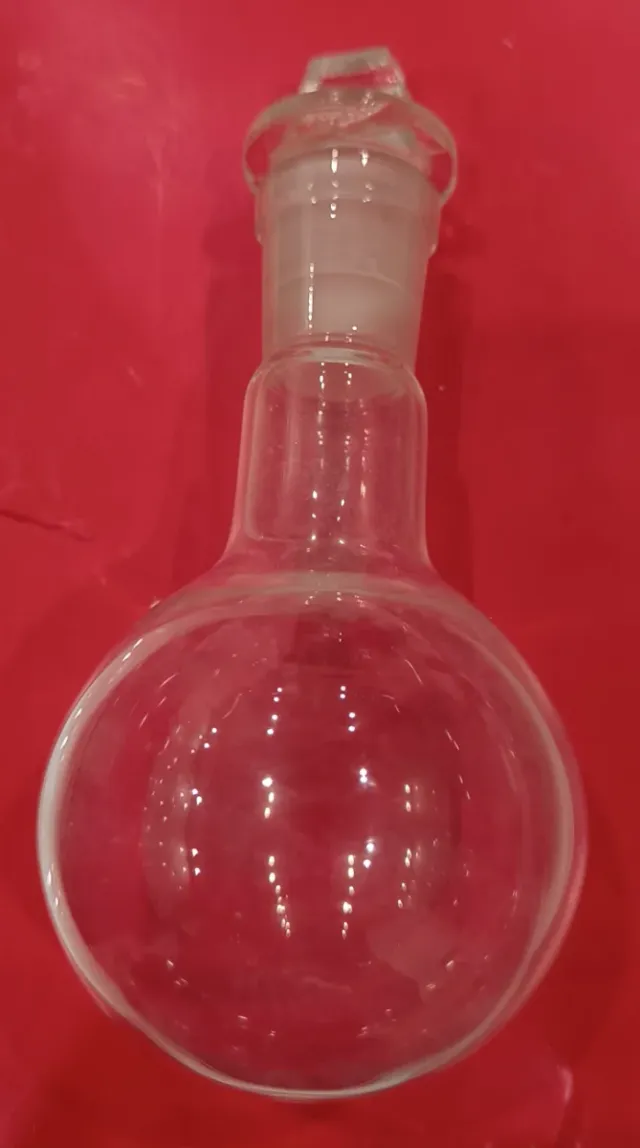 Conjunto tubos de ensaio e balão fundo redondo