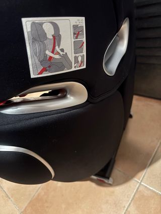 Silla coche Isofix negra