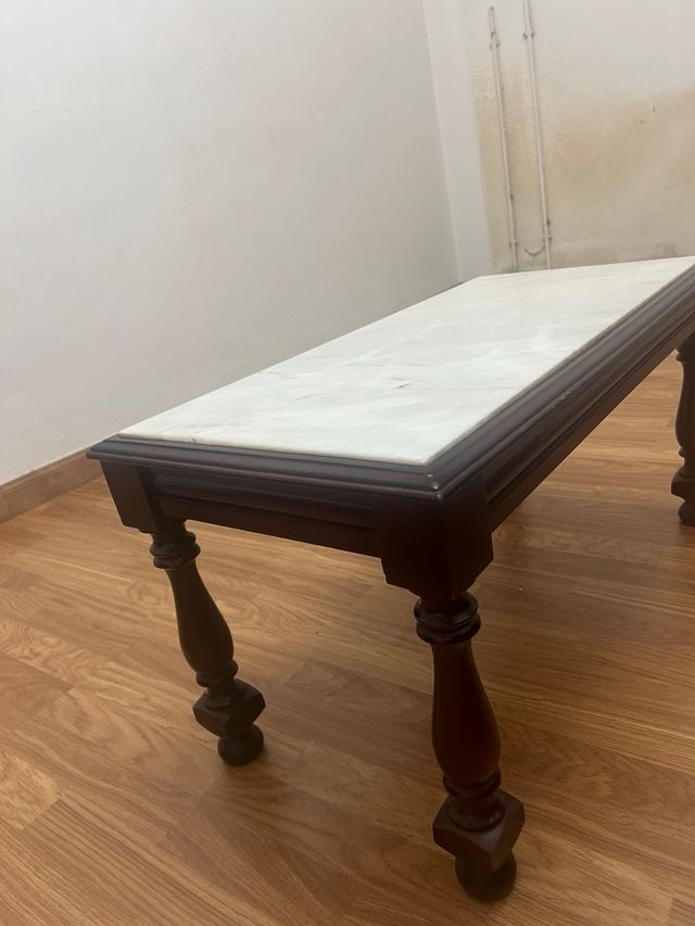 Mesa baja de salón mármol y madera