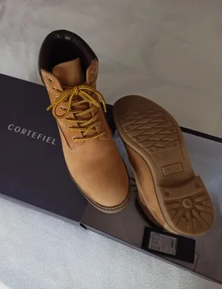 Botas tipo Panamá Cortefiel Marrones, de piel.