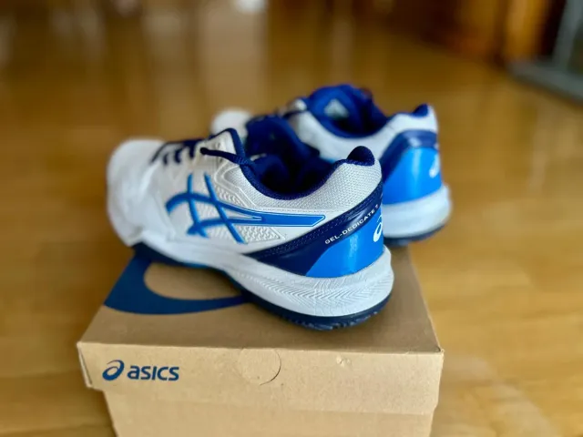 Deportivas Asics chico blancas y azules