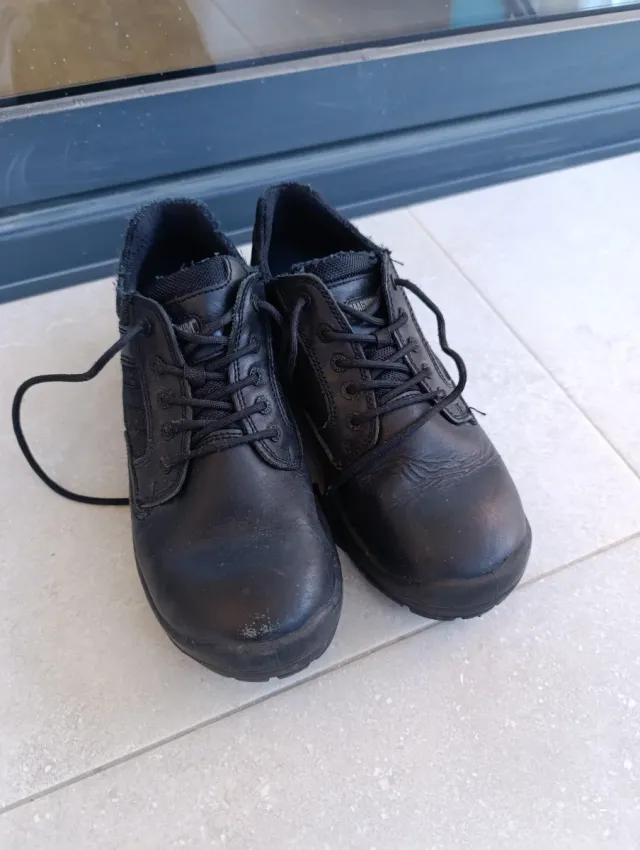 Calzado Magnum Negro