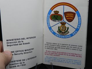 Folleto Mundial “España 82” – Cuerpos de Seguridad