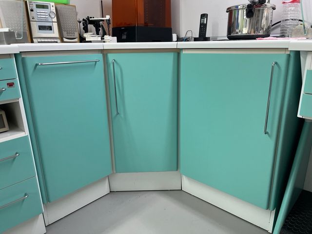 Mesa de trabajo con cajones