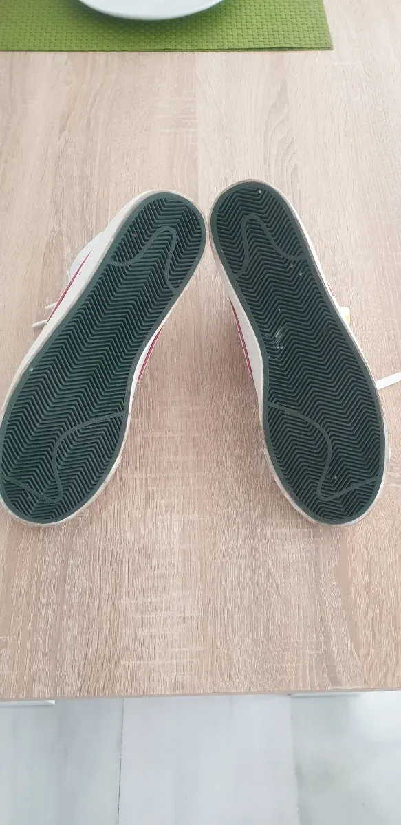 Nike Blazer Mid '77 Deportivas Blancas Rojas