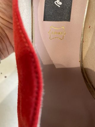 Zapatos de tacón rojos ante talla 37