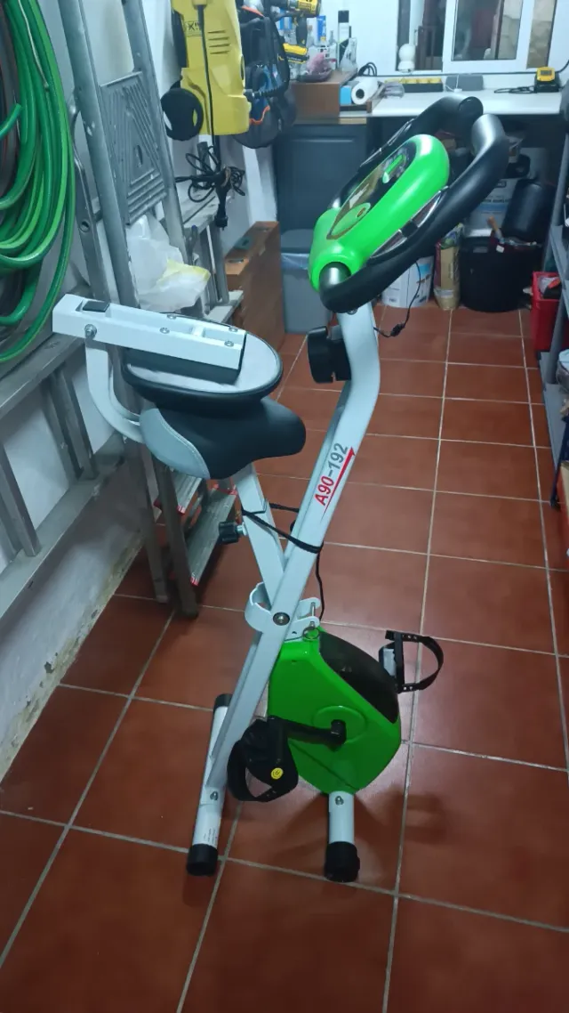 Bicicleta Estática A90-192