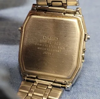 Lotto 4 Orologi Vintage Casio e Timex