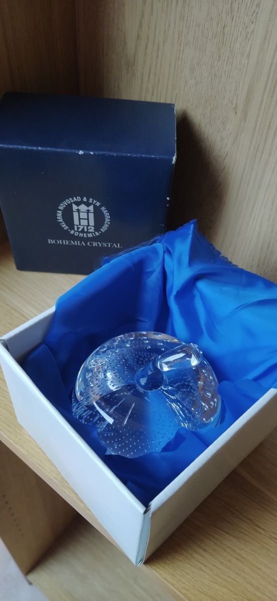 Figura Cristal Bohemia Manzana