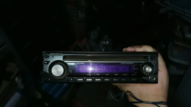 Radio Kenwood KDC-W3537