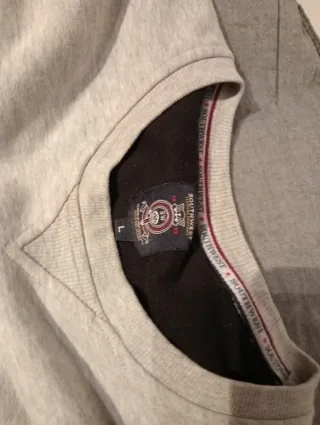 Sudadera gris southwest