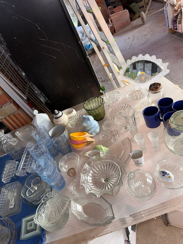 Vajilla de cristal y cerámica 