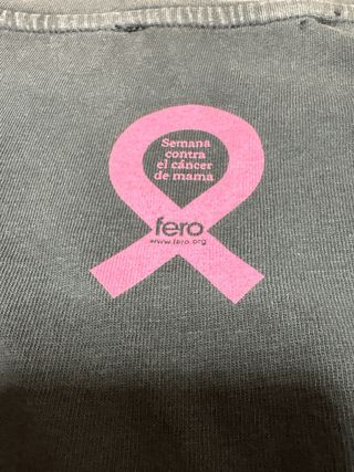 Lote 4 Camisetas, una sin usar, otra hecha a mano