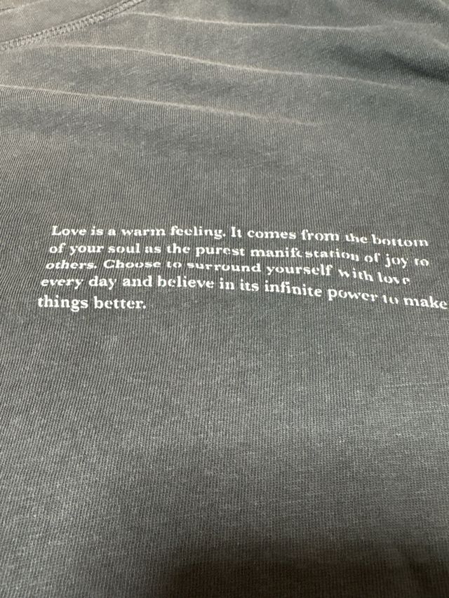 Lote 4 Camisetas, una sin usar, otra hecha a mano