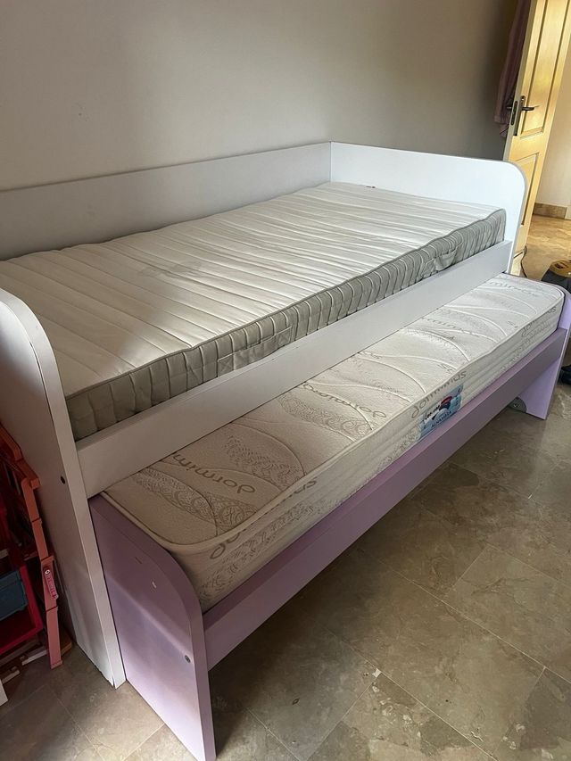 Cama nido con dos colchones