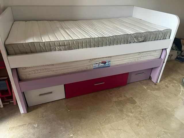 Cama nido con dos colchones