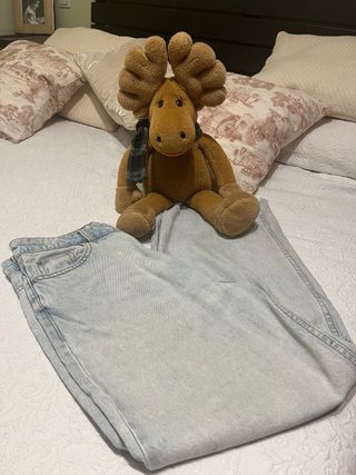 Vaqueros denim claro efecto gastado