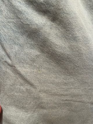 Vaqueros denim claro efecto gastado