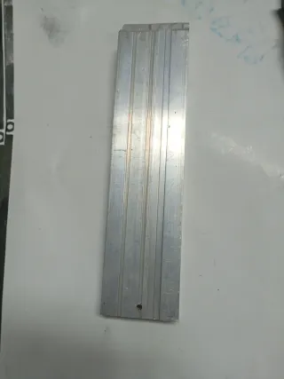 Tope lateral izq. Ingletadora Compa Tel 639267901