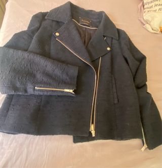 Chaqueta negra estilo motero, de vestir