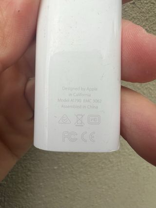 Adaptador Apple Thunderbolt 3 (USB-C) A Thunderbol