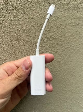 Adaptador Apple Thunderbolt 3 (USB-C) A Thunderbol