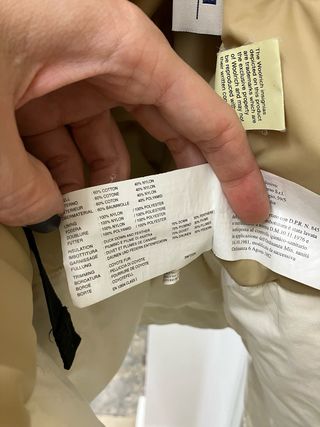 Piumino Woolrich bianco con cappuccio