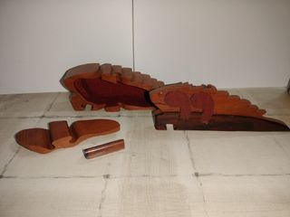 Caja rompecabezas de madera artesanal