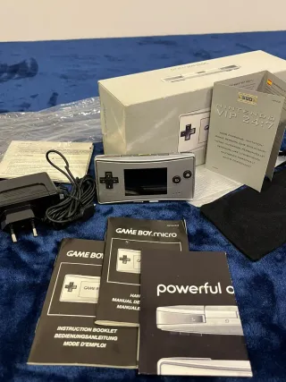Nintendo Game Boy Micro Plata
