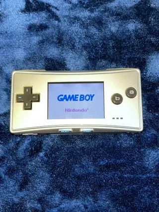 Nintendo Game Boy Micro Plata