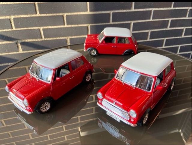 Mini Cooper 1:16 Bburago Rosso