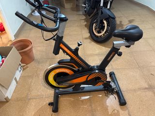 Bicicleta Spinning Indoor. No funciona tensor.