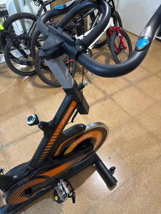 Bicicleta Spinning Indoor. No funciona tensor.