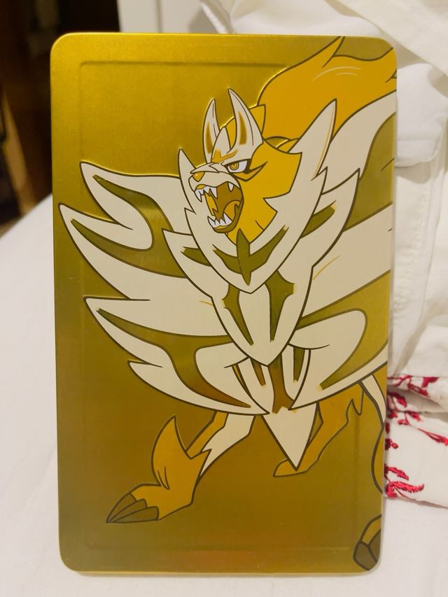 Pokémon Espada y Escudo Edición Steelbook