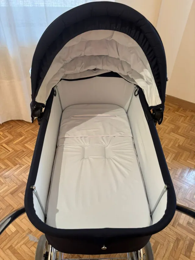 Cochecito Arrué Silla y Bolso