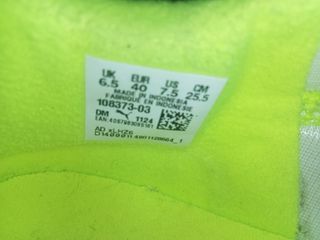 Botas Fútbol Puma Future 8 Match Amarillas Talla 4