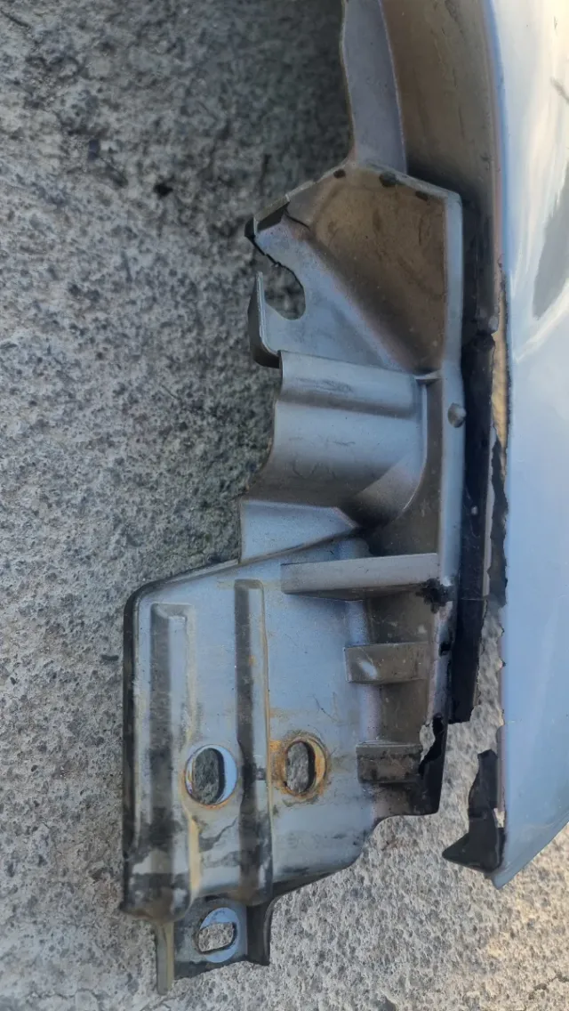 Aleta delantera derecha Nissan X-Trail T30 2006